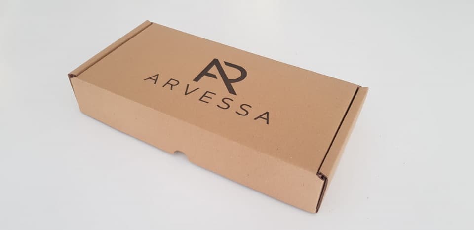 Cutie kraft cu design minimalist Arvessa